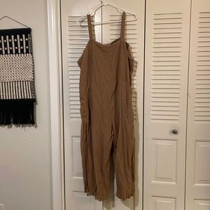 Universal thread linen romper